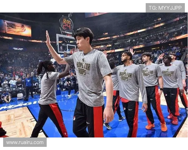 开拓者大胜76人杨瀚森妙上篮